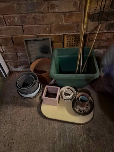 Photo of free Plant Pots - Mixture Of (Wincobank S9) #1