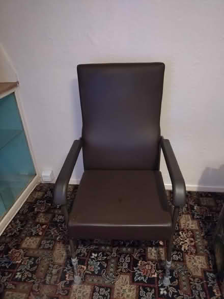 Photo of free Chair (Ridge LA1) #1