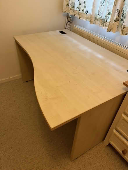 Photo of free Desk (Aldwick) #2