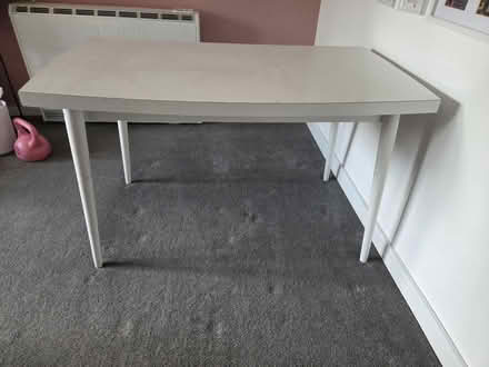 Photo of free White dining table (Tithe Barn Close KT2) #3