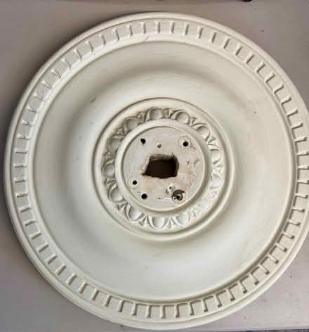 Photo of free plaster ceiling rose (M33) #2