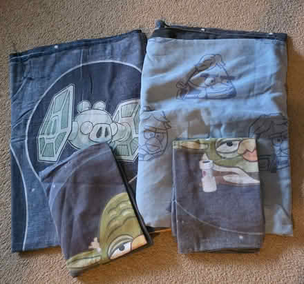 Photo of free Single bed linen (Hallgarth LA9) #1