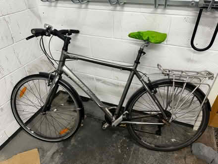 Photo of free TREK Bicycle (SW11) #1