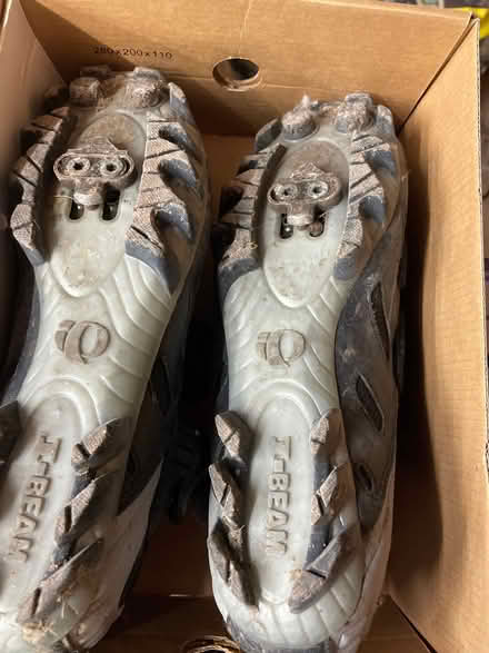 Photo of free Pearl Izumi Clip In bike shoes size 6.5 (Hackthorpe CA10) #3