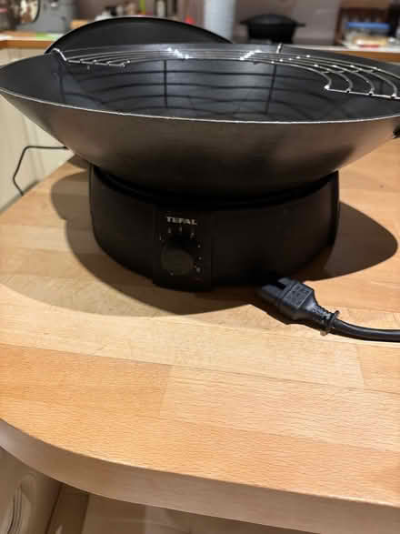 Photo of free Tefal Electric Wok (Near the Goat Grill) #2