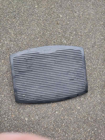 Photo of free Rocking footrest (CO12) #1