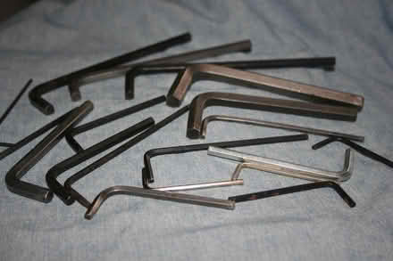 Photo of free a pile of allen wrenches (Big Timber & Randall Rd, Elgin) #1