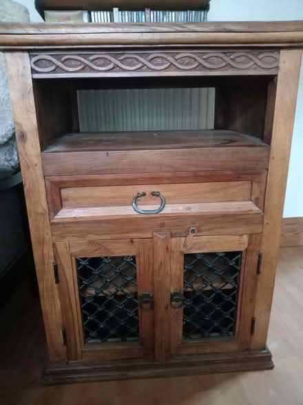 Photo of free Solid wood unit (Lower Morden SM4) #2