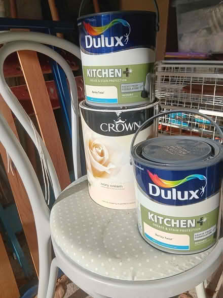 Photo of free Emulsion paint. Matte (Kenilworth CV8) #1