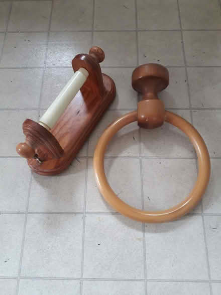 Photo of free Wooden towel ring and toilet roll holder (Princes Risborough HP27) #1