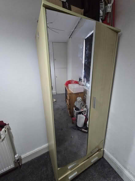 Photo of free Wardrobe (Torre TQ2) #1