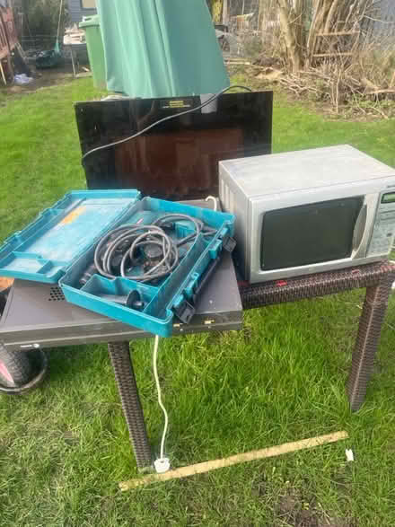 Photo of free Electrical goids (TF7 Telford) #1