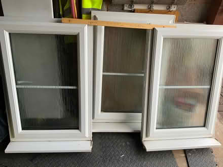 Photo of free 3 double glazed obscure glass windows (Mitton GL20) #2