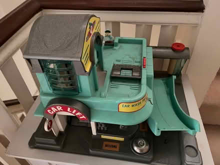 Photo of free Garage toy (W9 1Jb) #1
