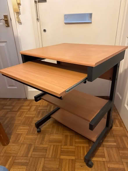 Photo of free Computer desk (Epsom KT17) #2