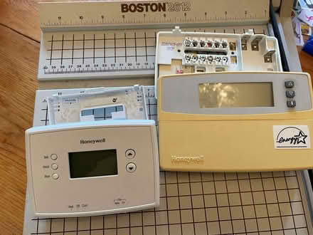 Photo of free thermostats (Wedgwood) #1