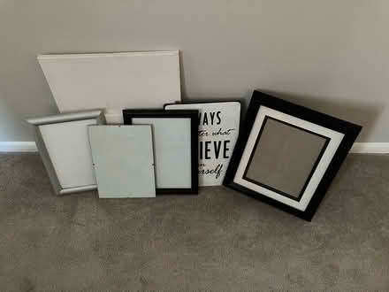 Photo of free Photo frames (Heston UB2) #1