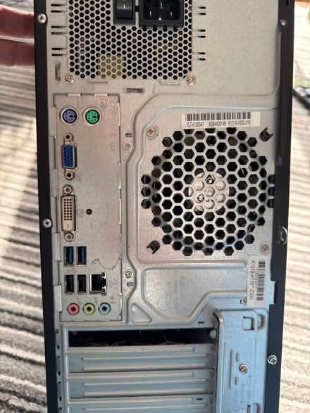 Photo of free Fujitsu Desktop pc (TA1) #3