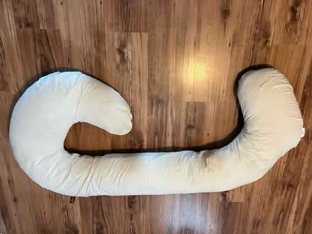 Photo of free Snoogle Pregnancy Pillow (St. Thomas) #2