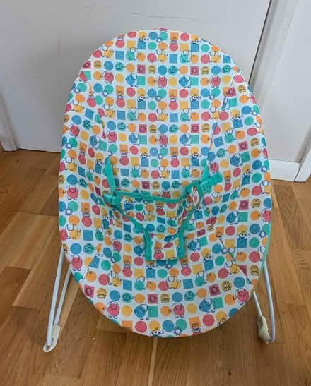 Photo of free Baby bouncer. (Queens Park W10) #1