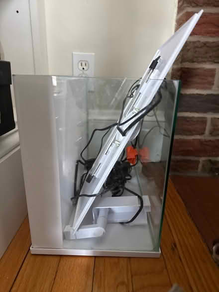 Photo of free 5 Gallon Fish Tank (Lawrence Memorial Hospital) #1