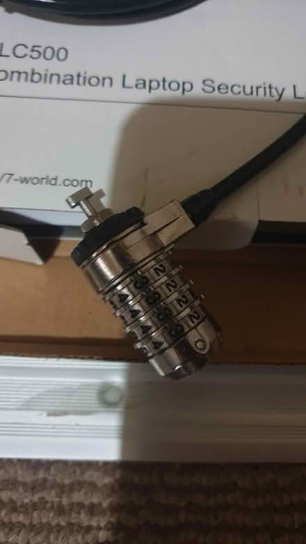 Photo of free 5x laptop computer locks Kensington (Harefield UB9) #2
