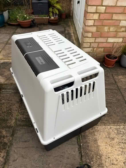 Photo of free Travel dog crate (Barnet EN5) #1