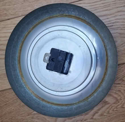 Photo of free Wall clock (Uckfield, Ringles Cross TN22) #2