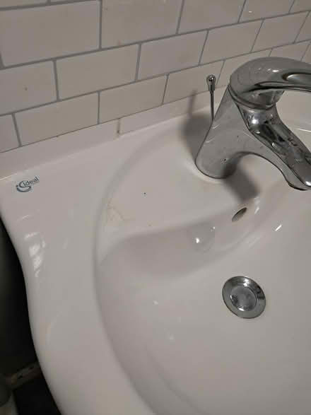Photo of free Basin sink Ideal Standrd Tap Cabine (Bristol BS7) #4