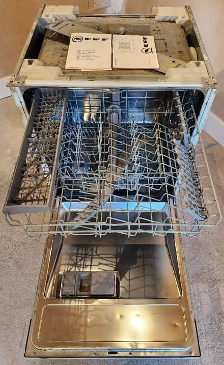 Photo of free Neff Integrated Dishwasher - Excellent Condition (Wood Lanes SK10) #3