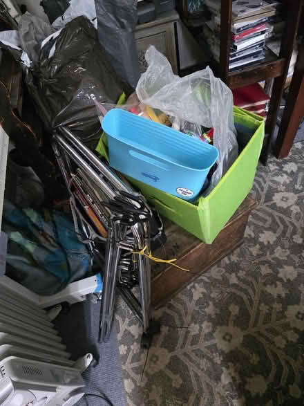 Photo of free Bric a brac toys and household various (Sutton Courtenay OX14) #4