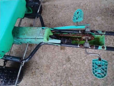 Photo of free Children's pedal go-cart (CT21) #4