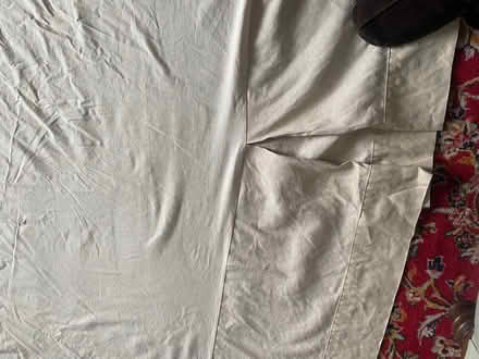 Photo of free Fitted divan cover king size (Wanstead E11) #3