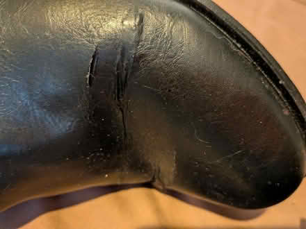 Photo of free Black women's boots, 8.5 (Greenlake) #4