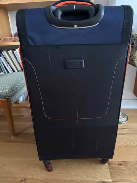 Photo of free Suitcase (Hitchin (South)) #3
