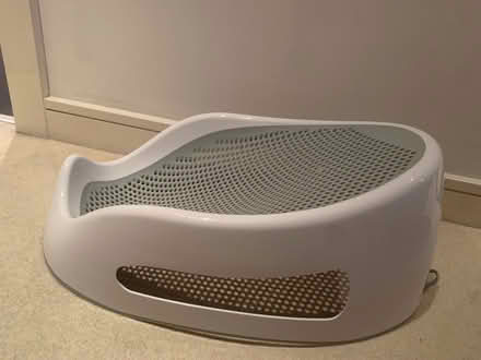 Photo of free Angelcare bath supporr (Pimlico SW1W) #1
