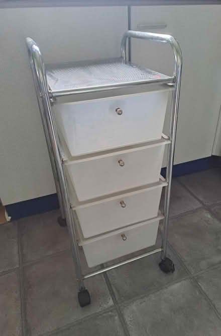 Photo of free Drawer unit on wheels (Midsomer Norton (BA3)) #1