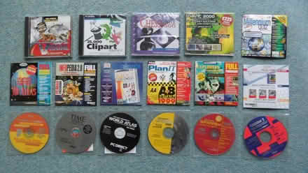 Photo of free Computer CDs - Games, Reference Information & More (Church RG2) #1