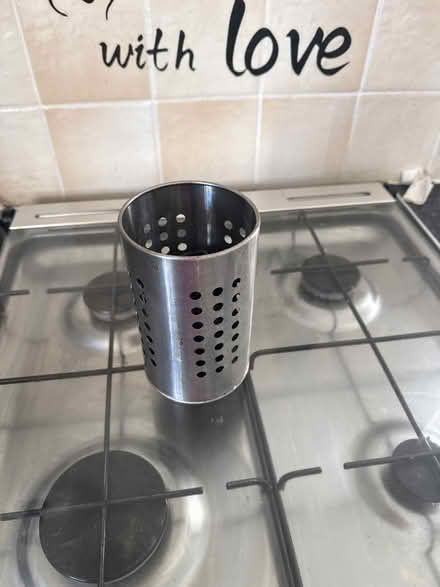 Photo of free Cutlery organiser, knife holder (Hackenthorpe S12) #4