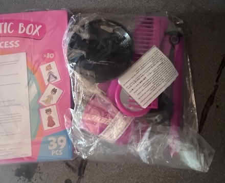 Photo of free Girls Princess Magnetic Box (Ladygrove OX11) #2