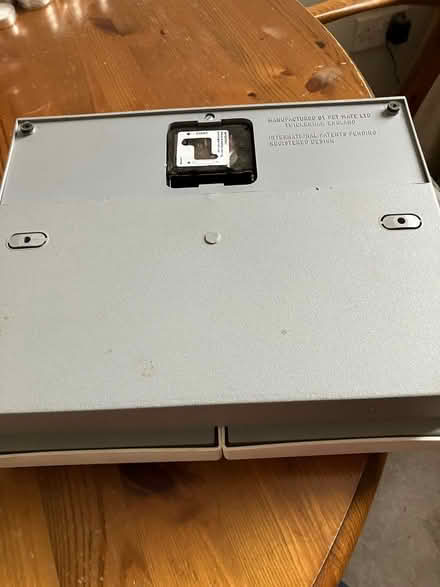 Photo of free Cat Feeder (Heston UB2) #3