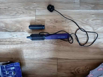 Photo of free Hot air brush (Lochend EH7) #4