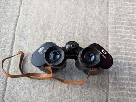 Photo of free Prinz 10x50 Binoculars (Horsell GU21) #1