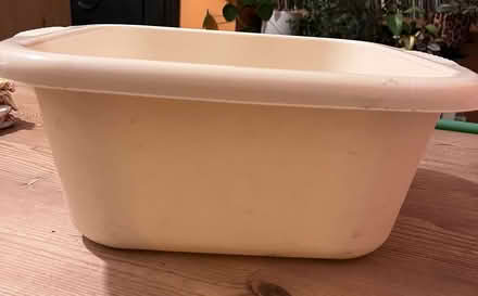 Photo of free Washing up bowl (Cambridge CB1 (Romsey)) #3