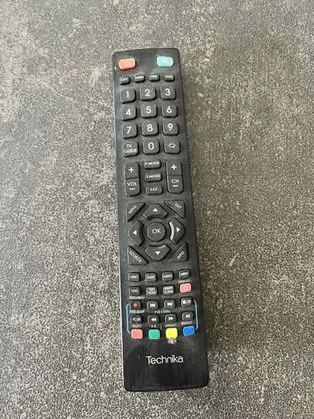 Photo of free 32 inch Technika LCD TV (Chislehurst) #2