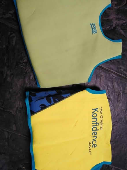 Photo of free 2 swimming vests (Newbridge BA1) #2
