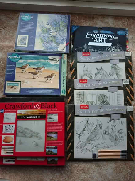 Photo of free Various Artist's Materials (Olton B92) #1