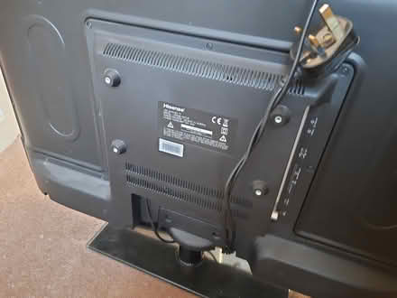 Photo of free 32" Tv (Bebington CH63) #2
