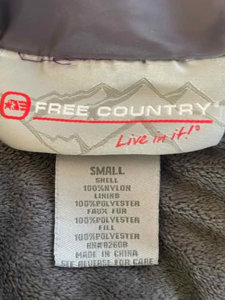 Photo of free Jacket, small (85/Saratoga Ave) #2