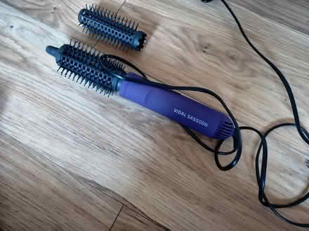 Photo of free Hot air brush (Lochend EH7) #2